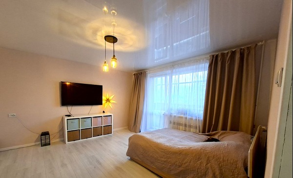 Продам двухкомнатную (2-комн.) квартиру, Генерала Павлова ул, 28, Калининград г