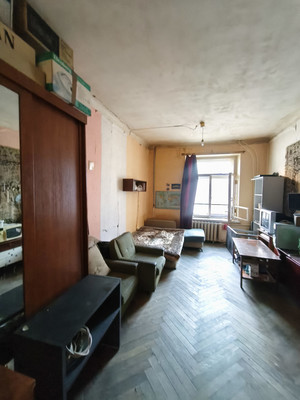 Продам комнату в 4-комн. квартире, Малая Морская ул, 19, Санкт-Петербург г