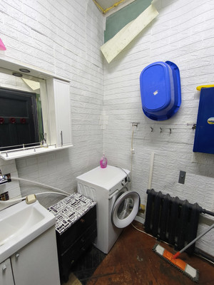 Продам комнату в 4-комн. квартире, Малая Морская ул, 19, Санкт-Петербург г