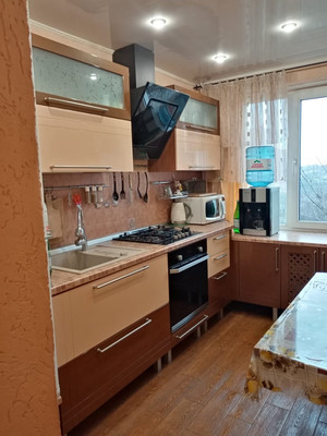 Продам трехкомнатную (3-комн.) квартиру, Добровольского ул, 5, Ростов-на-Дону г