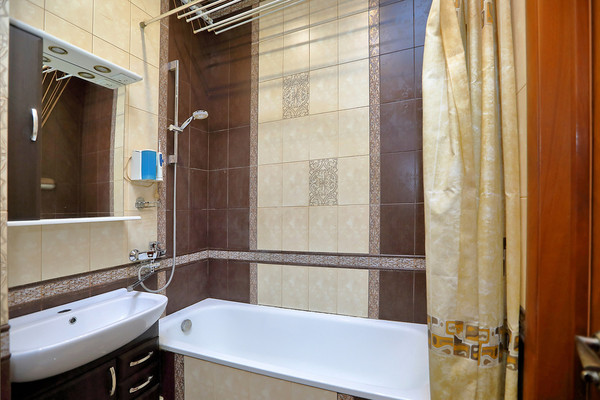 Продам трехкомнатную (3-комн.) квартиру, Ольховая ул, 9, Видное г