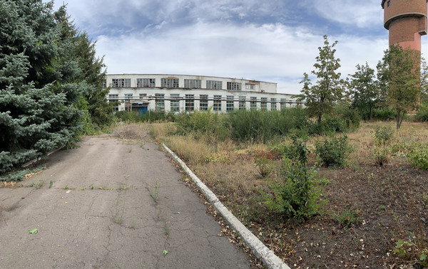 Продам склад 23 000 м2, 50 лет СССР ул, 73, Россошь г