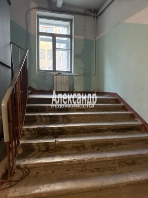 Продам трехкомнатную (3-комн.) квартиру, Чернышевского пр-кт, 17, Санкт-Петербург г