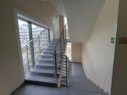 Продам коммерческое помещение 68 м2, Балтийский проезд, 1, Светлогорск г