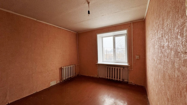 Продам трехкомнатную (3-комн.) квартиру, Октябрьская ул, 89, Липецк г