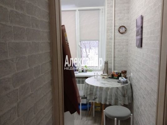 Продам двухкомнатную (2-комн.) квартиру, Приозерское ш, 7, Кузнечное гп