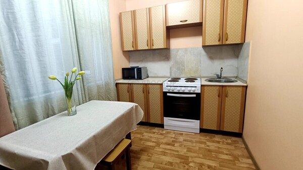 Продам однокомнатную (1-комн.) квартиру, Ковров пер, 4к2, Москва г