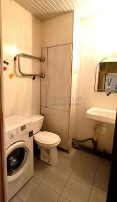 Продам однокомнатную (1-комн.) квартиру, Ковров пер, 4к2, Москва г