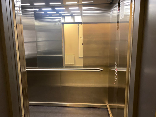 Продам двухкомнатную (2-комн.) квартиру, Корпусная ул, 3, Санкт-Петербург г