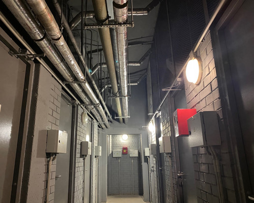 Продам двухкомнатную (2-комн.) квартиру, Корпусная ул, 3, Санкт-Петербург г