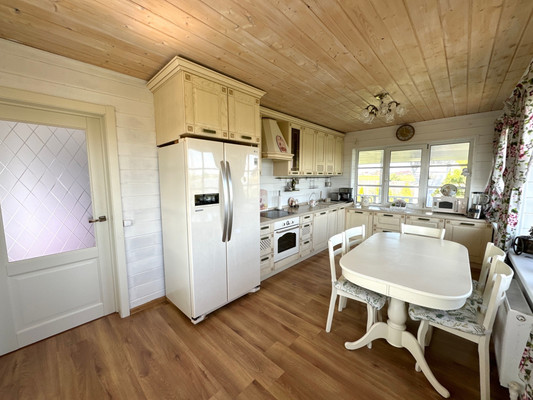 Продам дом, Николая Второго ул, Вертикаль тер. ДНП, 0 км от города