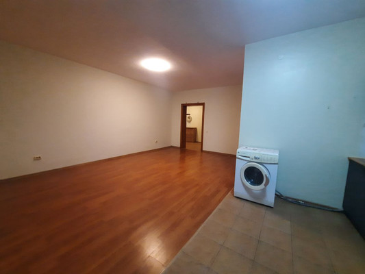 Сдам двухкомнатную (2-комн.) квартиру, Багратиона ул, 54/11, Иркутск г