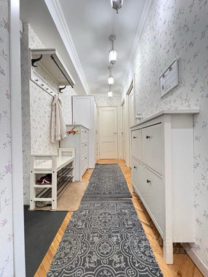 Продам двухкомнатную (2-комн.) квартиру, Нежинская ул, 19к1, Москва г