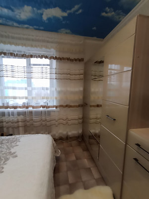 Продам трехкомнатную (3-комн.) квартиру, Курчатова пр-кт, 47, Волгодонск г