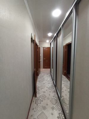 Продам трехкомнатную (3-комн.) квартиру, Курчатова пр-кт, 47, Волгодонск г