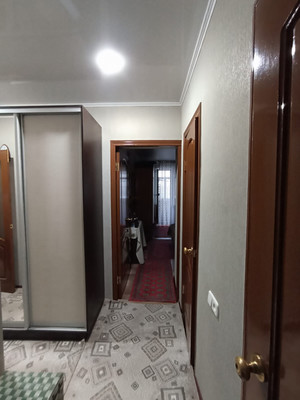 Продам трехкомнатную (3-комн.) квартиру, Курчатова пр-кт, 47, Волгодонск г