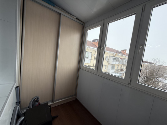 Продам двухкомнатную (2-комн.) квартиру, Ленина пр-кт, 12к2, Нальчик г