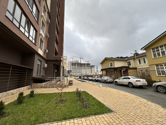 Продам двухкомнатную (2-комн.) квартиру, Крымской весны ул, 5к7, Симферополь г