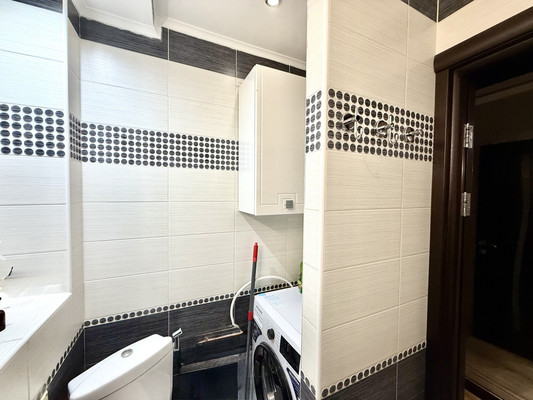 Продам трехкомнатную (3-комн.) квартиру, И.Г.Лексина ул, 54, Симферополь г