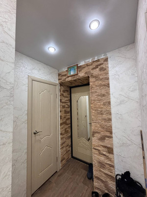 Продам однокомнатную (1-комн.) квартиру, Фатыха Амирхана ул, 12кБ, Казань г