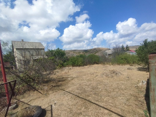 Продам участок 5 соток, Фермерское хоз., Дружная ул, Заря тер. СПК, 0 км от города