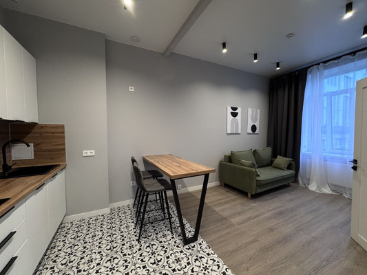 Сдам однокомнатную (1-комн.) квартиру, Октябрьская наб, 108к6, Санкт-Петербург г