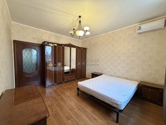 Продам трехкомнатную (3-комн.) квартиру, Дмитровское ш, 5к1, Москва г