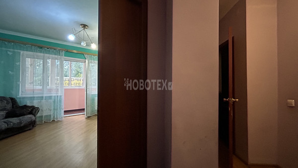 Продам двухкомнатную (2-комн.) квартиру, Объездная ул, 2, Горячий Ключ г