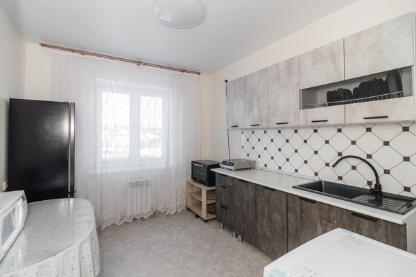 Сдам двухкомнатную (2-комн.) квартиру, Георгия Величко ул, 15, Ханты-Мансийск г