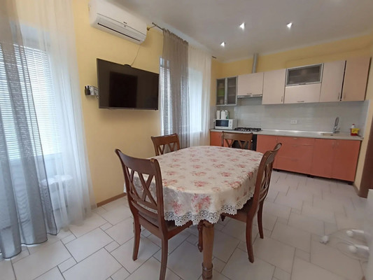 Продам дом, Волгоградская ул, Волгодонск г, 0 км от города