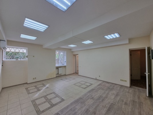 Продам однокомнатную (1-комн.) квартиру, Победы пр-кт, 26, Севастополь г