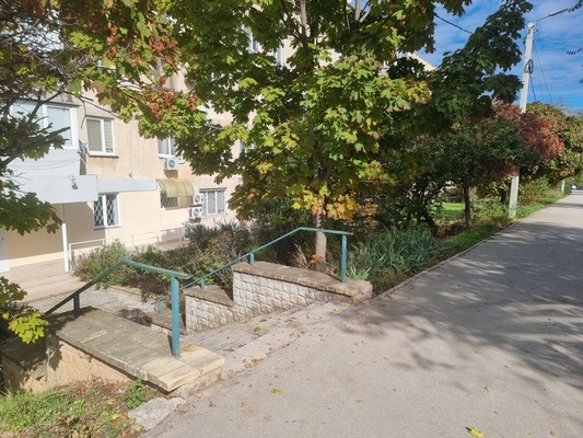 Продам однокомнатную (1-комн.) квартиру, Победы пр-кт, 26, Севастополь г