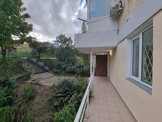 Продам однокомнатную (1-комн.) квартиру, Победы пр-кт, 26, Севастополь г