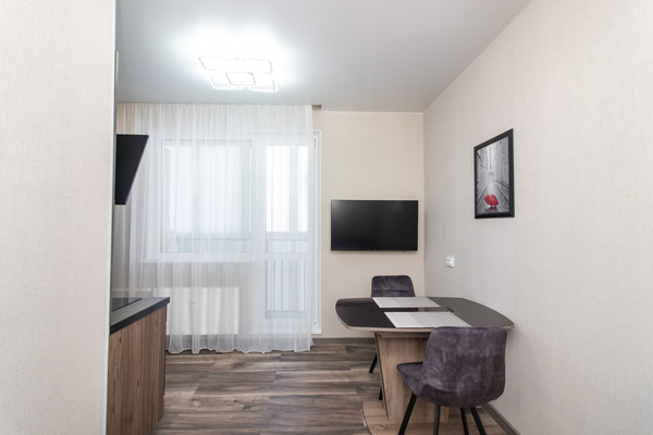 Продам однокомнатную (1-комн.) квартиру, Самаровская ул, 6к2, Ханты-Мансийск г