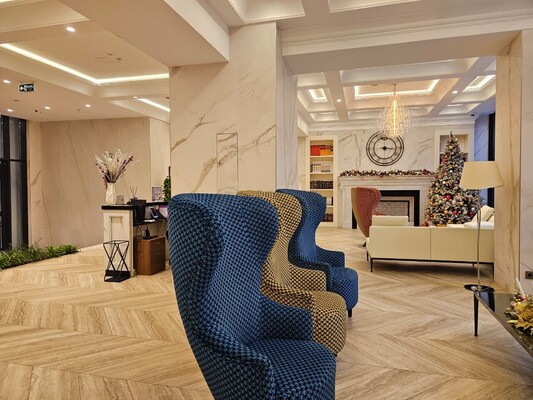 Продам двухкомнатную (2-комн.) квартиру, Верхняя ул, 20к1, Москва г