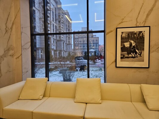 Продам двухкомнатную (2-комн.) квартиру, Верхняя ул, 20к1, Москва г