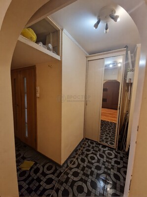 Продам однокомнатную (1-комн.) квартиру, Ореховый б-р, 39к2, Москва г