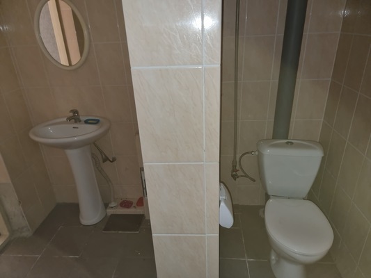 Продам трехкомнатную (3-комн.) квартиру, 60 лет СССР ул, 10, Алушта г