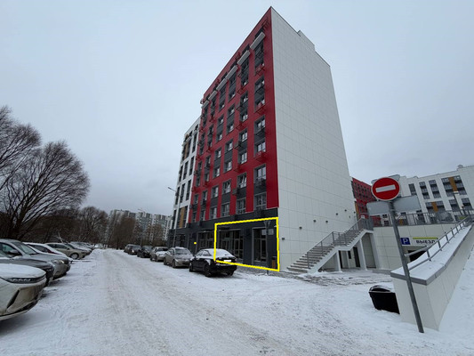 Сдам коммерческое помещение 54 м2, Азата Аббасова ул, 16, Казань г