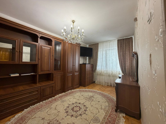 Продам однокомнатную (1-комн.) квартиру, Пушкина ул, 27, Нальчик г