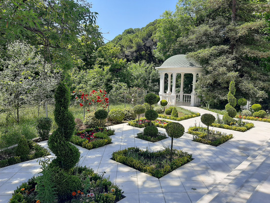 Продам однокомнатную (1-комн.) квартиру, Плеханова (Центральный р-н) ул, 42б, Сочи г