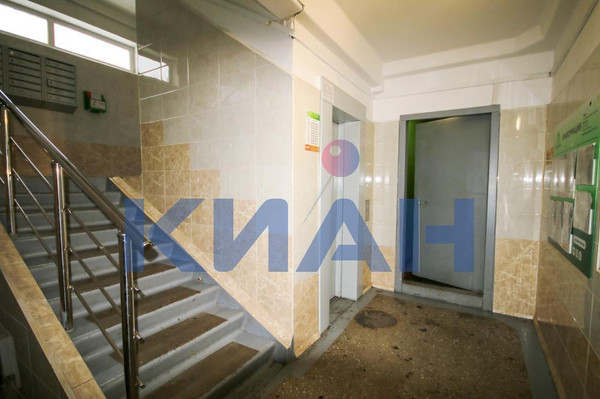 Продам многокомнатную квартиру, Металлургов пр-кт, 38, Красноярск г
