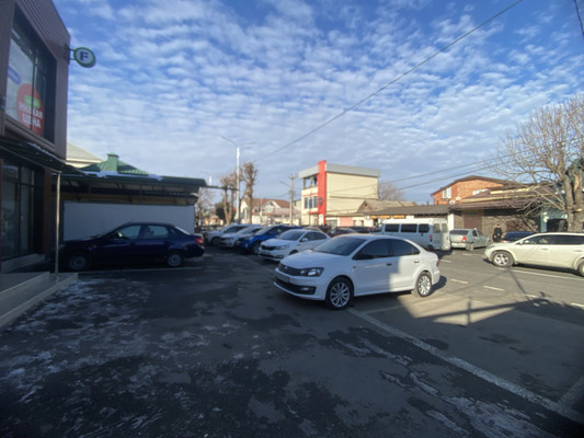 Сдам коммерческое помещение 265 м2, Кешокова ул, 133, Нальчик г
