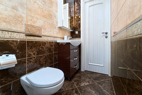 Продам трехкомнатную (3-комн.) квартиру, Российская ул, 72/1к2, Краснодар г