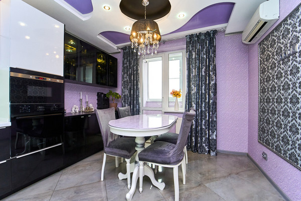 Продам трехкомнатную (3-комн.) квартиру, Российская ул, 72/1к2, Краснодар г