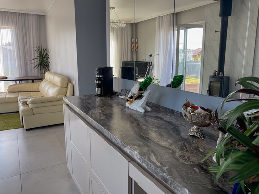 Продам коттедж, Изумрудная ул, 37, Пески п, 0 км от города