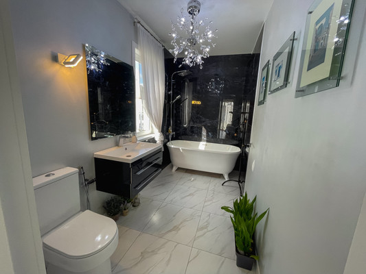 Продам коттедж, Изумрудная ул, 37, Пески п, 0 км от города