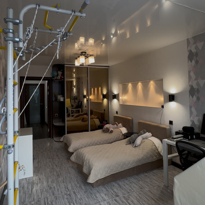 Продам трехкомнатную (3-комн.) квартиру, Авиаторов ул, 40, Красноярск г