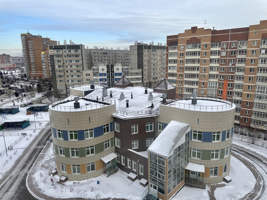 Продам трехкомнатную (3-комн.) квартиру, Авиаторов ул, 40, Красноярск г