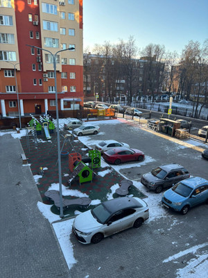 Продам трехкомнатную (3-комн.) квартиру, Семенчикова ул, 2, Иваново г